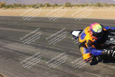 media/Feb-03-2024-SoCal Trackdays (Sat) [[767c60a41c]]/12-Turn 3 Inside (220pm)/